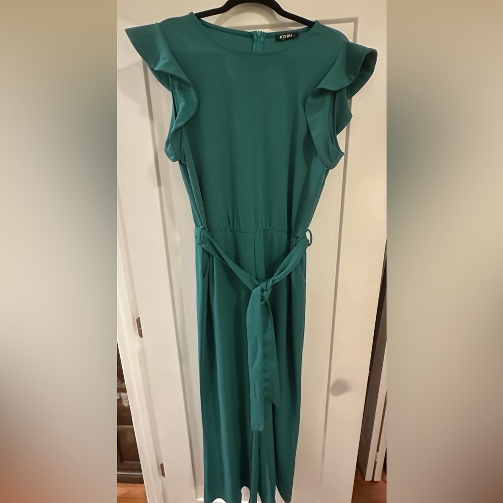 Green Wide-leg Jumpsuit with Ruffle Sleeves